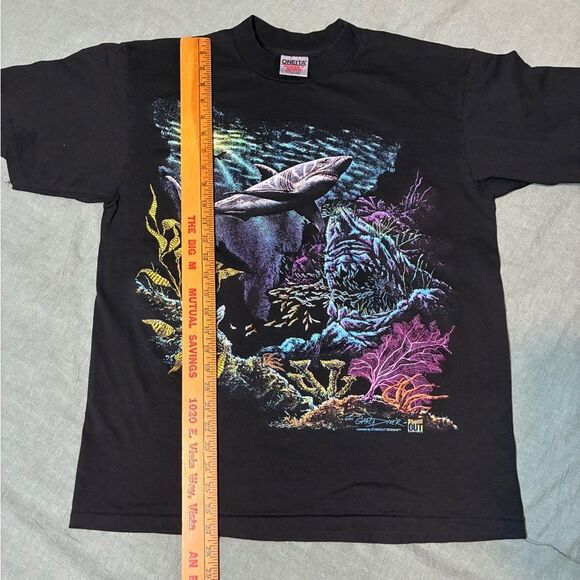 Vintage 1993 XL Great White Shark Graphic Tee Single Stitch Stand Out Designs - Picture 8 of 9